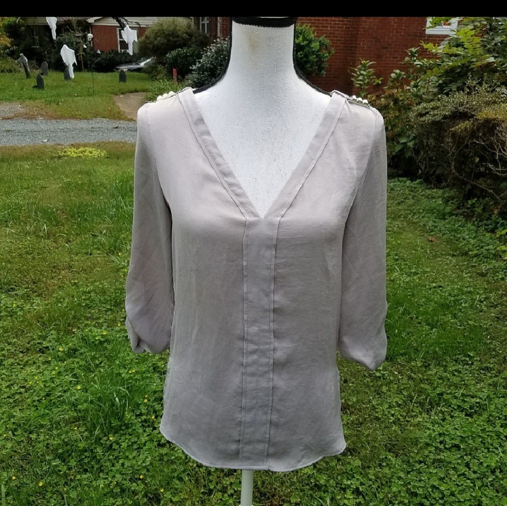 Zara Basic Studded Shoulder V Neck Blouse Xs - image 6